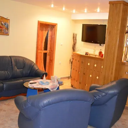 Casa Piatra Craiului * Zarnesti